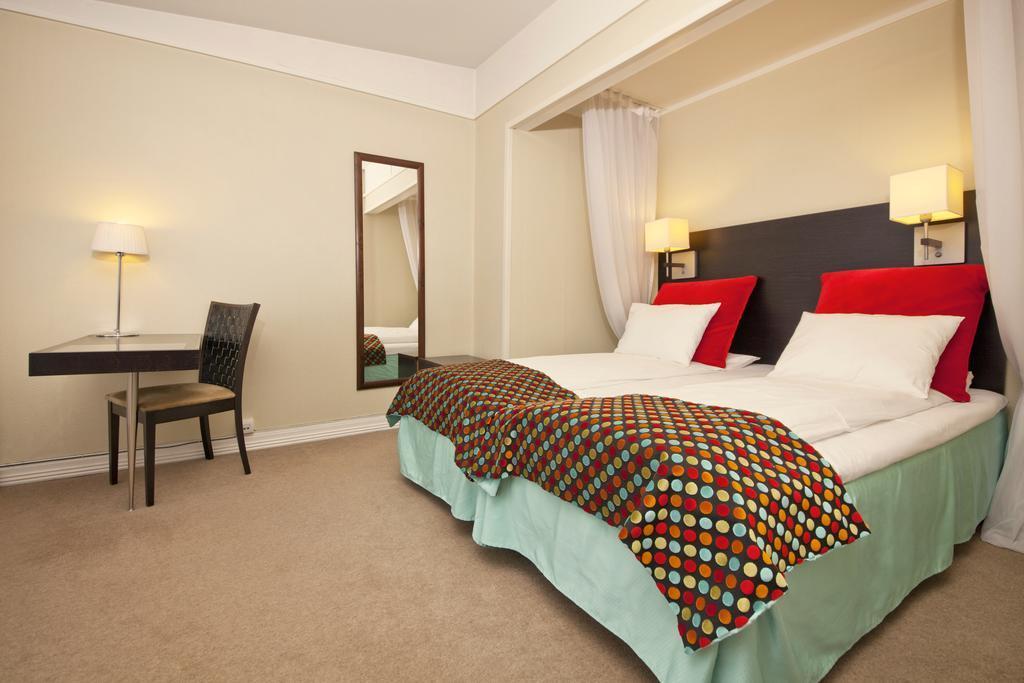 Quality Hotel Strand Gjøvik Eksteriør billede